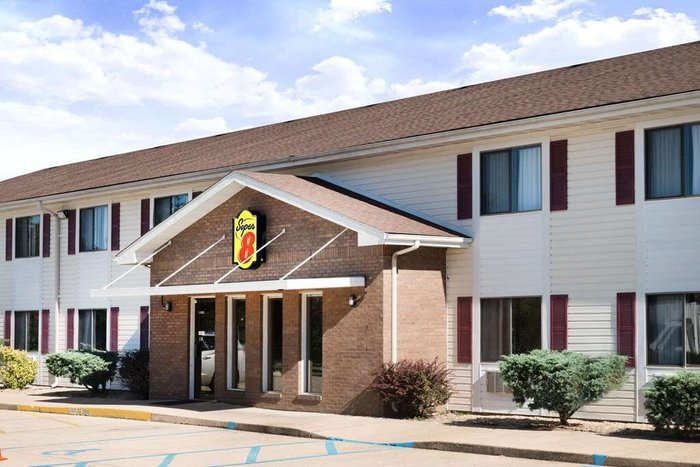 SUPER 8 BY WYNDHAM WEST PLAINS - Updated 2024 Prices & Motel Reviews (MO)