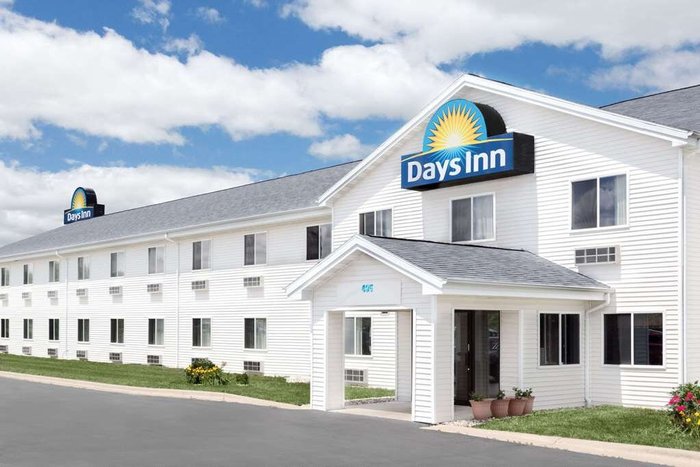 DAYS INN BY WYNDHAM NEENAH - Updated 2024 Prices & Hotel Reviews (WI)