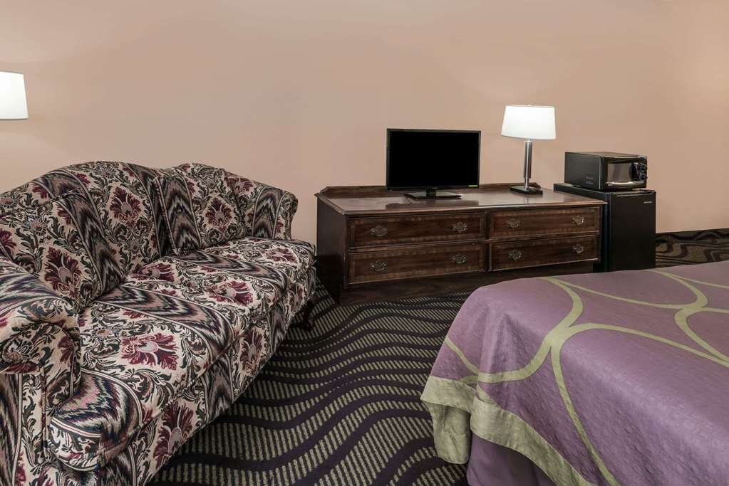 Hotel photo 38 of Super 8 by Wyndham Batavia E of Darien Lake Theme Park.