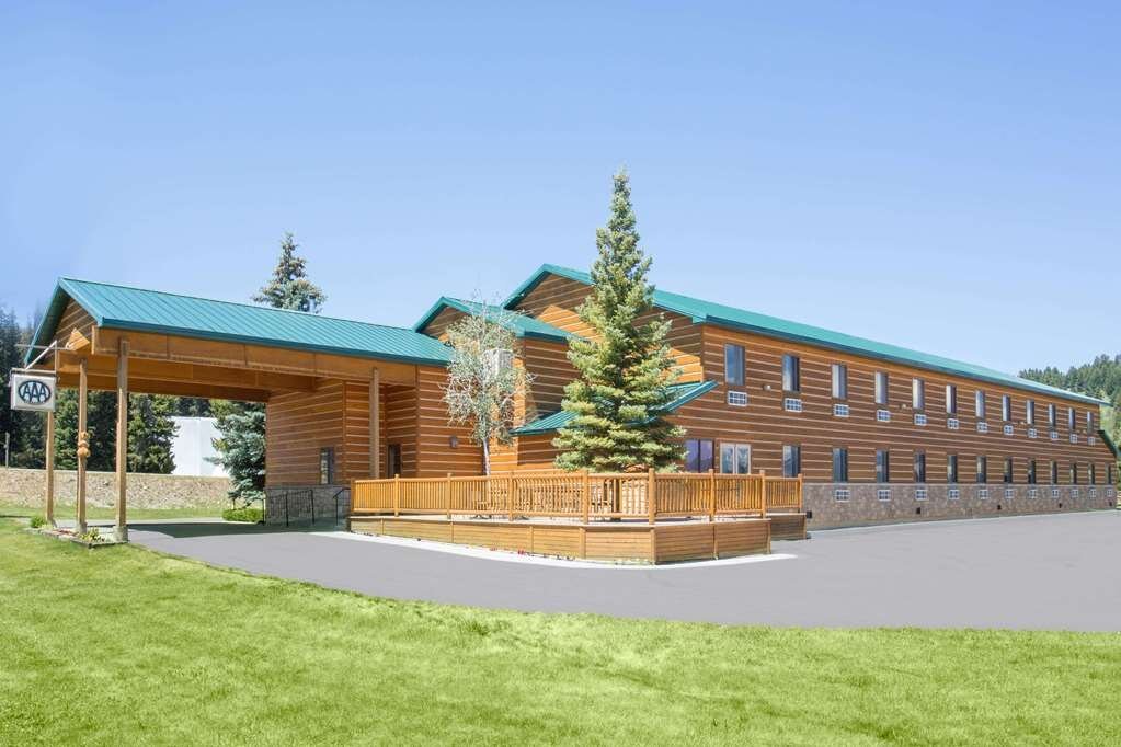 MOUNTAIN VISTA HOTEL (West Yellowstone) - Motel Reviews, Photos, Rate ...