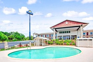 DAYS INN BY WYNDHAM BOERNE - Updated 2024 Prices & Hotel Reviews (TX)