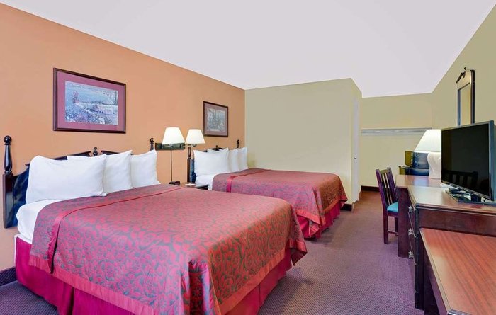 DAYS INN BY WYNDHAM WAYNESBORO - Updated 2024 Prices & Motel Reviews (PA)