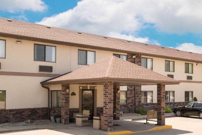 DAYS INN BY WYNDHAM MANKATO - Updated 2024 Prices & Hotel Reviews (MN)