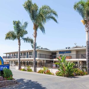 Welcome to the Days Inn Santa Maria