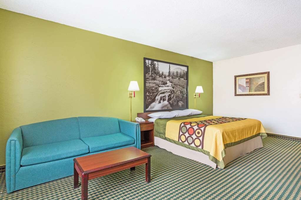 Hotel photo 5 of Super 8 by Wyndham Wendover.