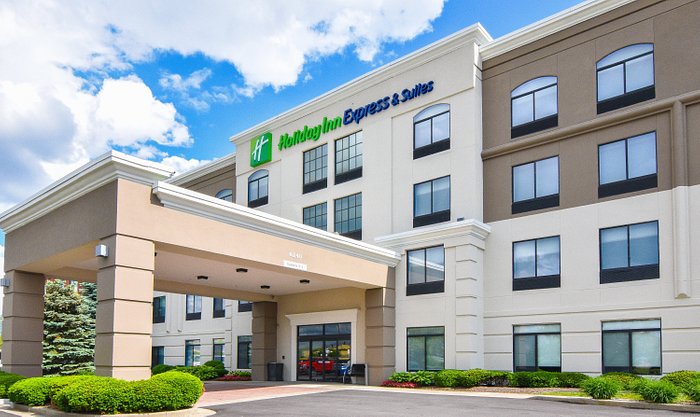 HOLIDAY INN EXPRESS & SUITES INDIANAPOLIS NORTHWEST $100 ($̶1̶1̶9̶) -  Updated 2023 Prices & Hotel Reviews - IN