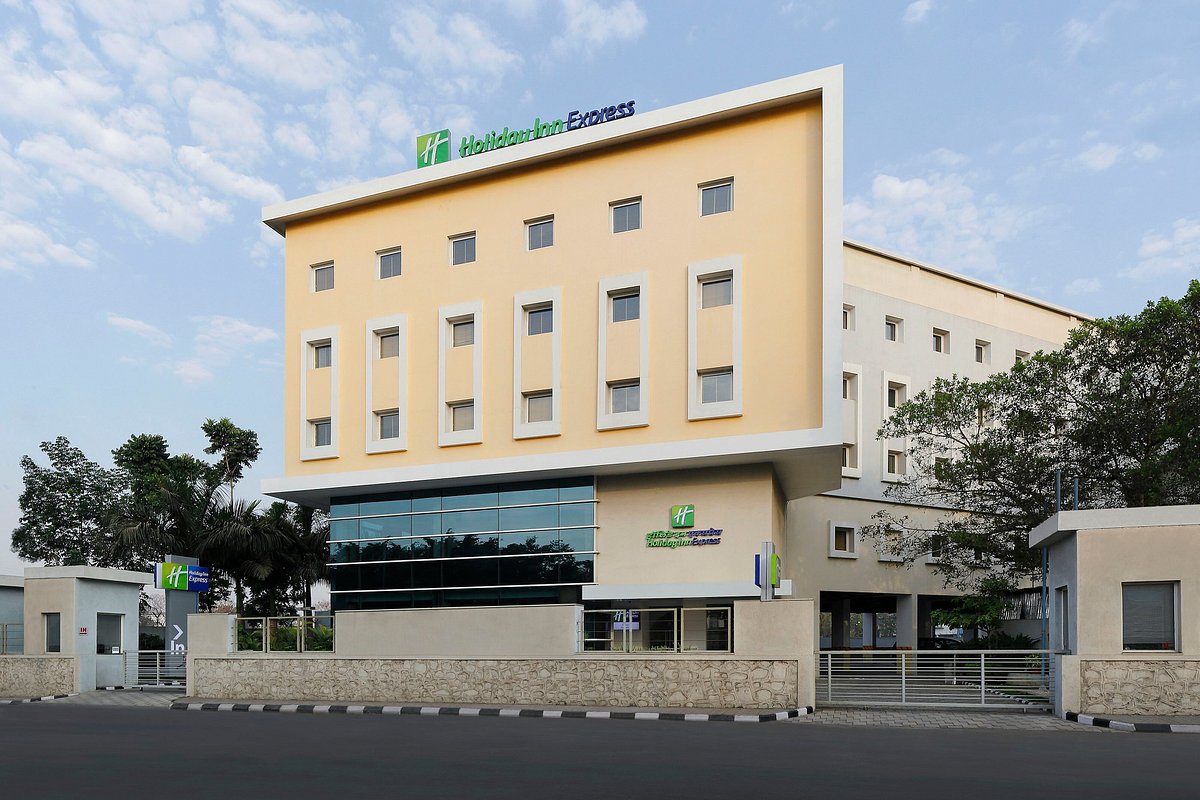 Holiday Inn Express Pune Pimpri, An IHG Hotel, hotell i Pune