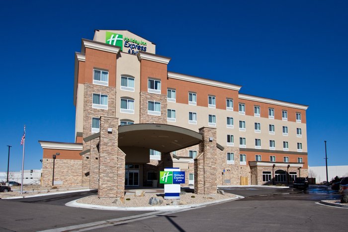 HOLIDAY INN EXPRESS & SUITES DENVER EAST-PEORIA STREET, AN IHG HOTEL ...