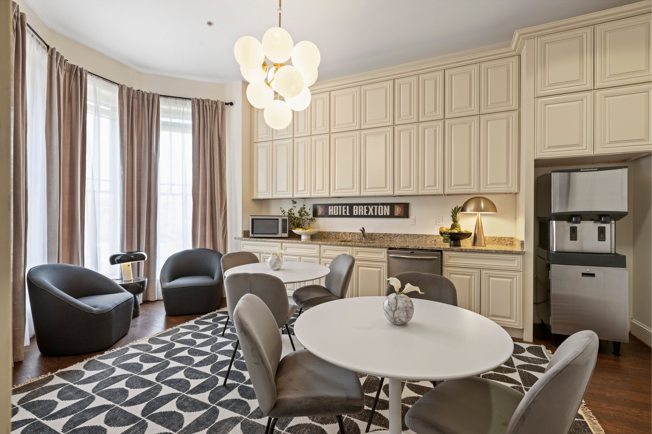 Hotel Brexton, Trademark Collection by Wyndham by null