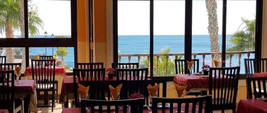 Best food & best sea views 💖💖🍛🥗🙏