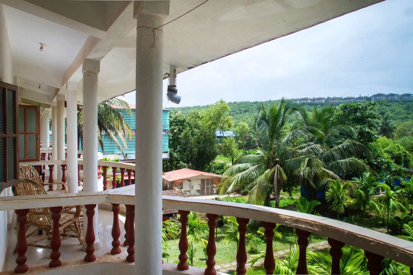 Morjim Beach Resort Гоа