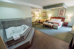 Room & Suite