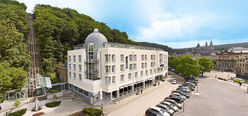 Radisson Blu Palace Hotel, Spa, hôtel à Stavelot