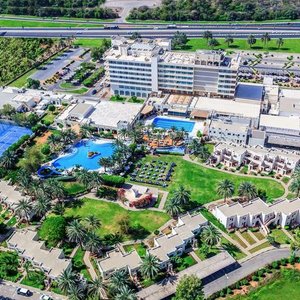 Hotel Exterior Bird's Eye View