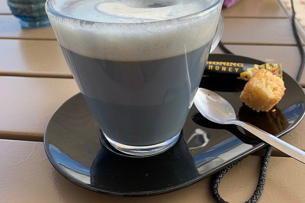 Greka's - a coffee together? #curacaoisland #curacaoprud #curacao
