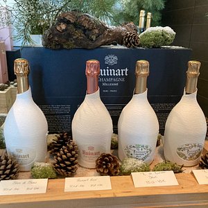 Bubbles galore at the Centre Vinicole Nicolas Feuillatte  The greatest  destinations in the vineyards of France – France's official wine tourism  portal