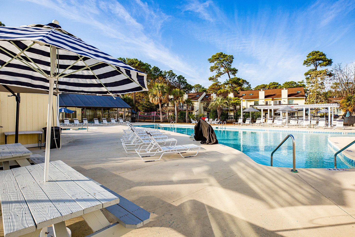 LINKS GOLF AND RACQUET CLUB Updated 2023 Prices & Condominium Reviews LINKS GOLF AND RACQUET CLUB Updated 2023 Prices & Condominium Reviews