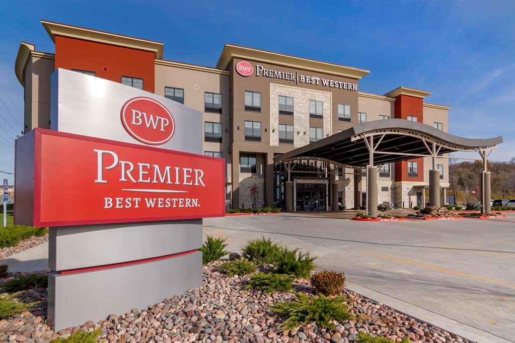 BEST WESTERN PREMIER LIBERTY INN & SUITES $145 ($̶1̶7̶2̶