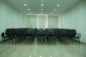 Centro empresarial e espaços para eventos
