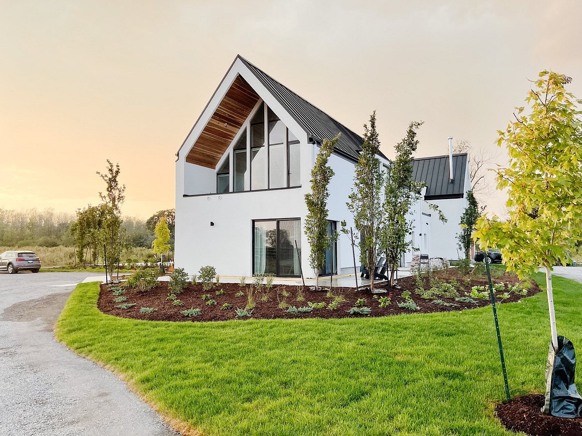 25 Einzigartige ECO LODGES: Resorts, Hütten, Baumhäuser, Kuppeln 8 eco lodge Canada - Everly Inn