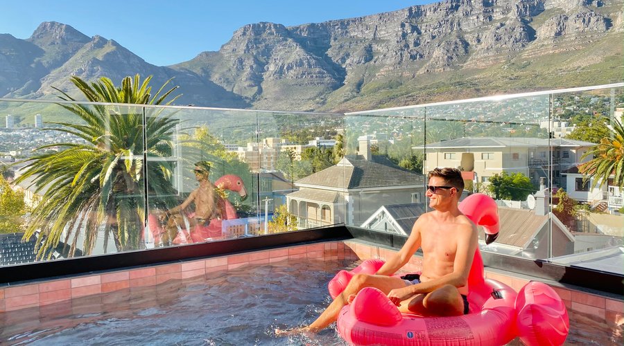 Mountain Club Bistro @ Cloud 9 Boutique Hotel & Spa