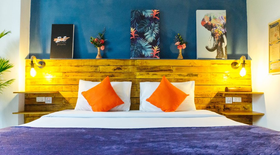 Newly refurbished rooms with high speed internet acces 