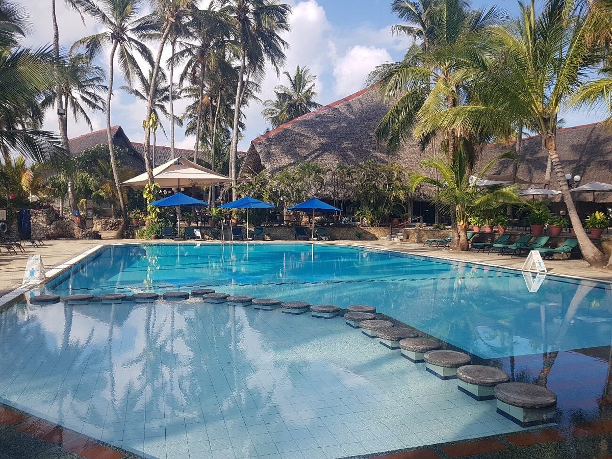 BAHARI BEACH HOTEL - Updated 2024 Prices & Reviews (Mombasa, Kenya)