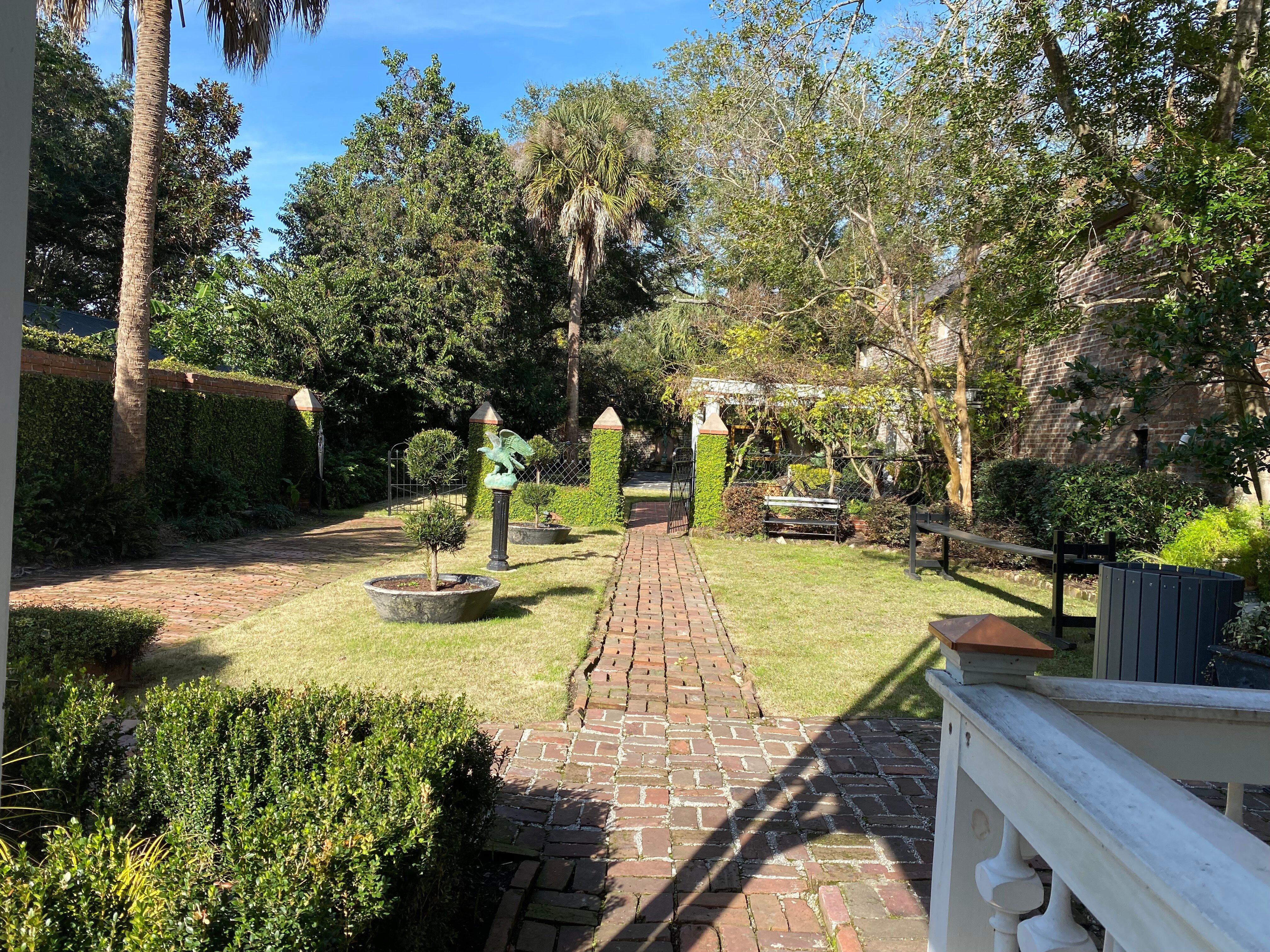 20 SOUTH BATTERY - Updated 2023 Prices & B&B Reviews (Charleston, SC)