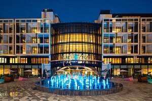 Millennium Place Mirdif in Dubai, image may contain: Hotel, Resort, City, Urban