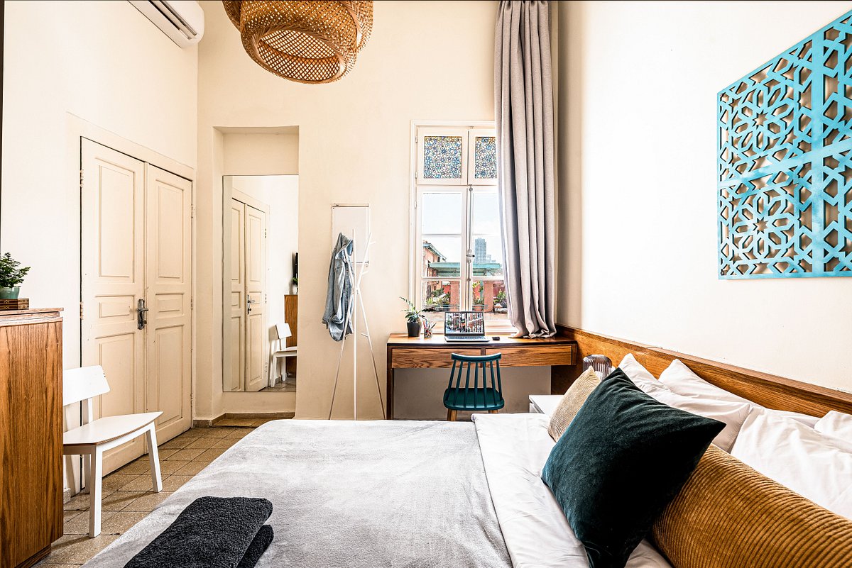 LOGINN - PINK & BLONDIE HOTEL - Prices & Lodge Reviews (Tel Aviv, Israel)