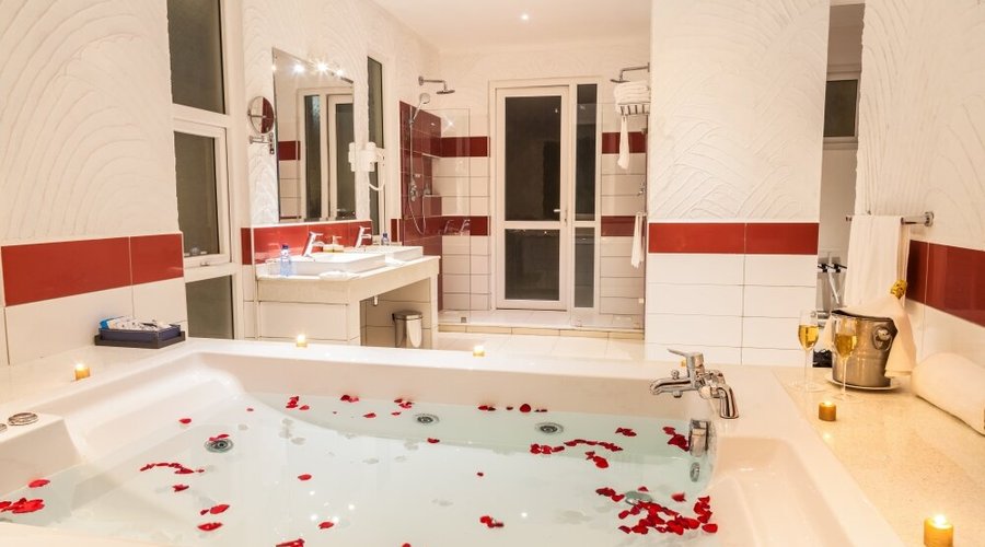 Pool villa
