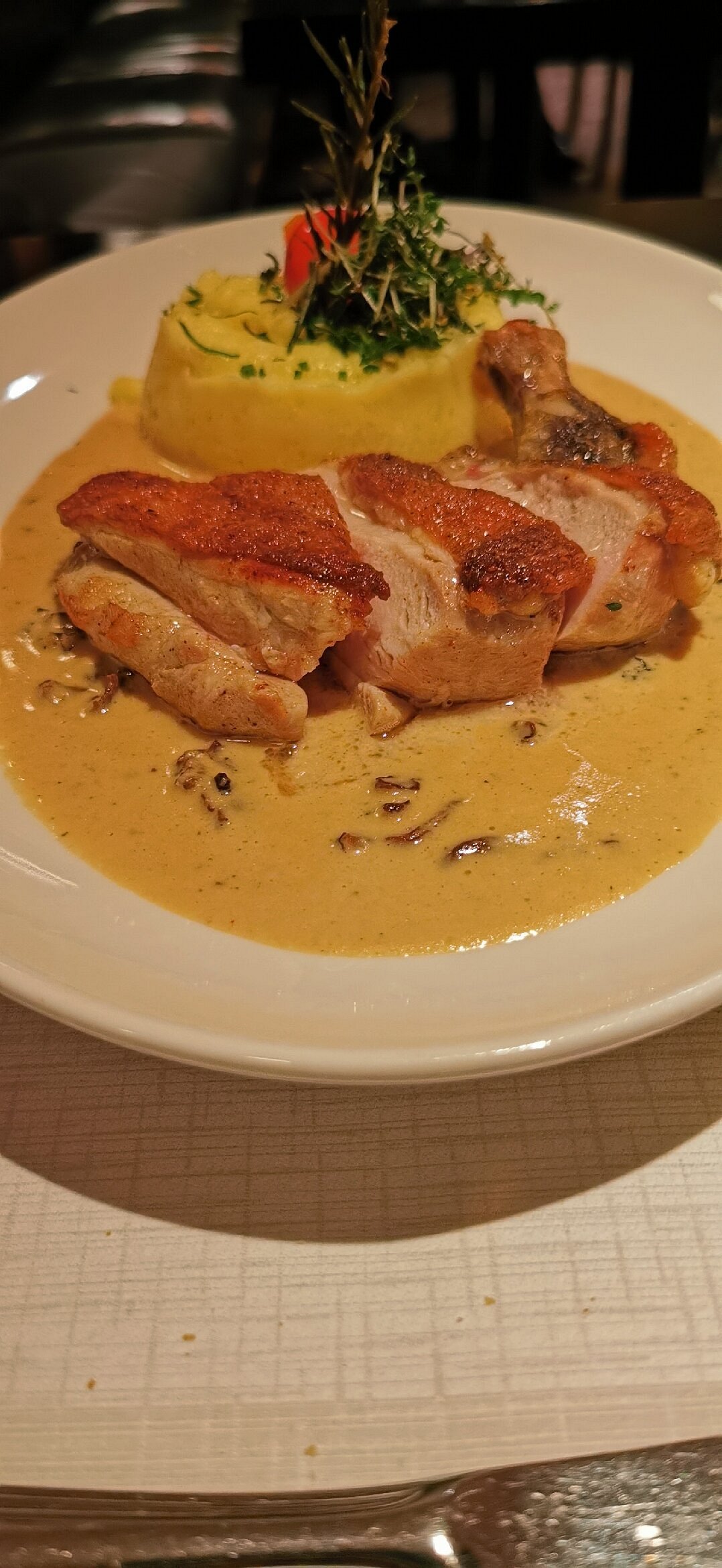 KÖNIGSQUELLE, München Restaurant Bewertungen, Telefonnummer & Fotos