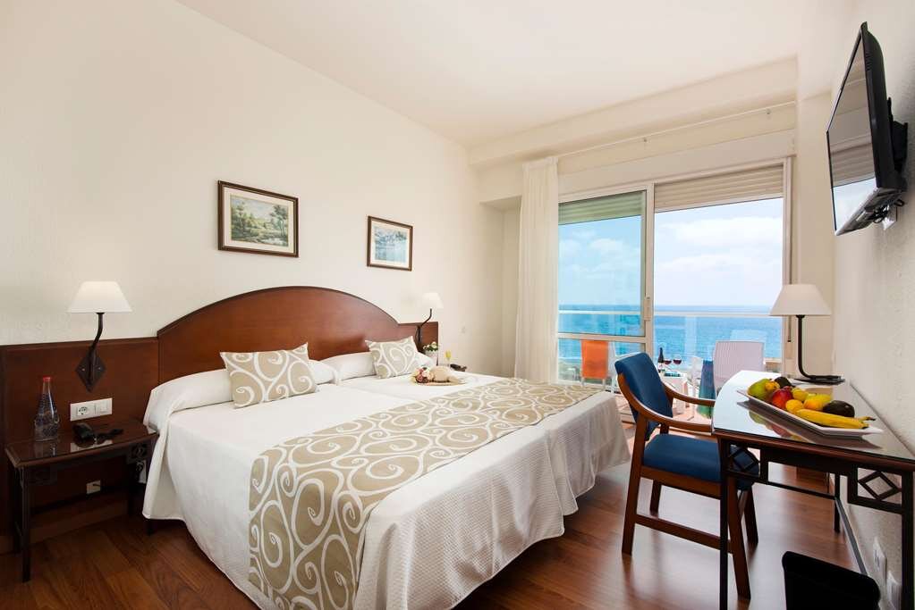 Hotel photo 8 of AluaSun Doblemar.