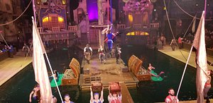 Is Pirates Voyage in Pigeon Forge Worth It? Review, Prices and Photos