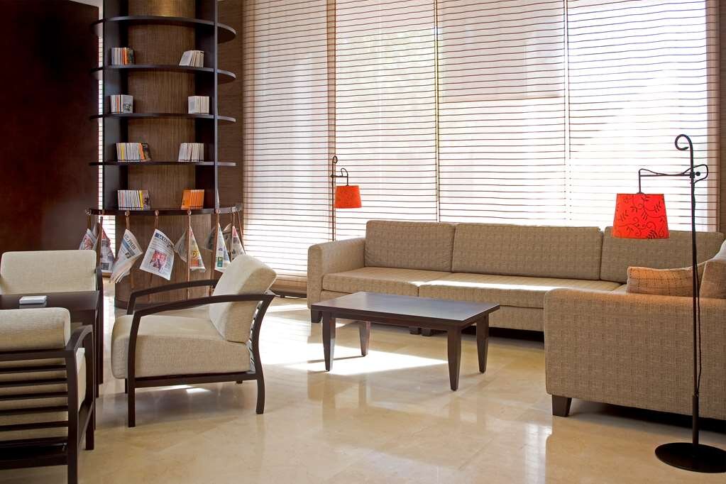 Hotel photo 1 of NH Valladolid Balago.