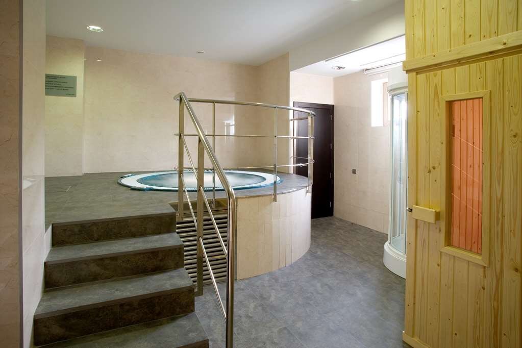 Hotel photo 39 of NH Valladolid Balago.