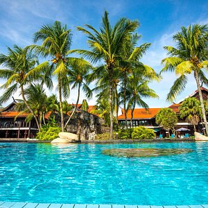 Pulai Springs Resort in Johor Bahru, image may contain: Hotel, Resort, Summer, Villa