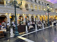 Venezzia inside the Venetian mall - Las Vegas - Picture of The Venetian  Resort, Las Vegas - Tripadvisor