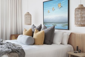 Room & Suite