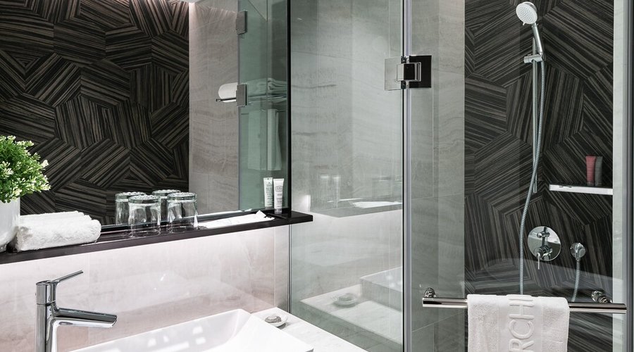 Studio Room Bathroom