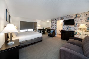 Kamar & Suite