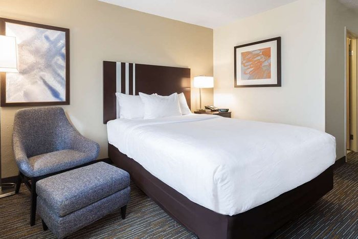 WINGATE BY WYNDHAM GURNEE $84 ($̶1̶2̶2̶) - Prices & Hotel Reviews - IL