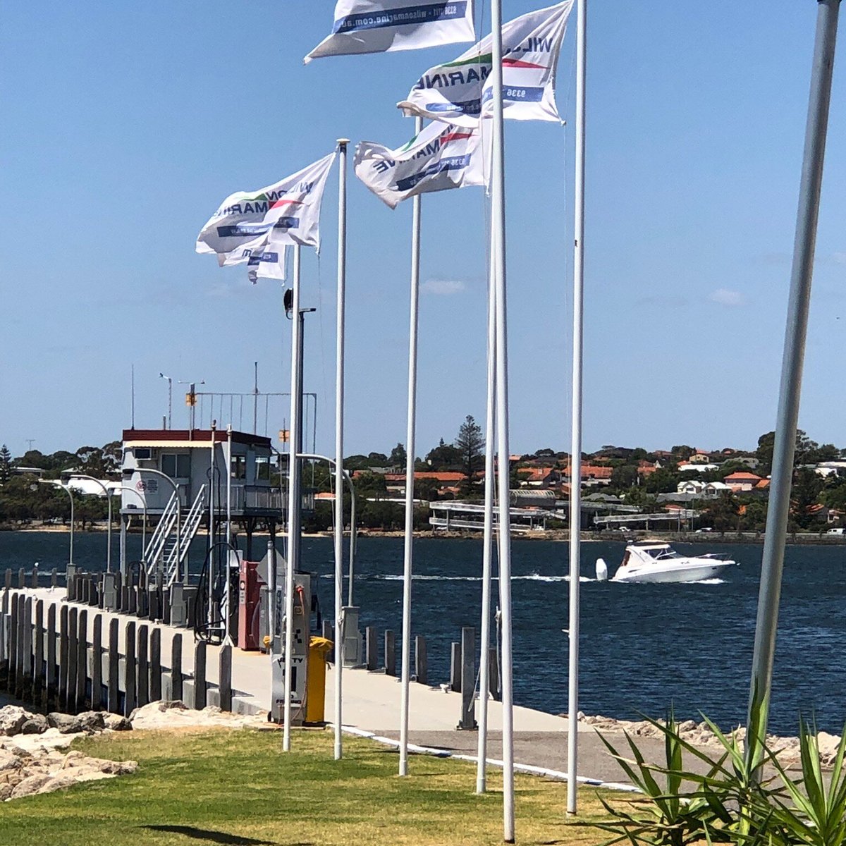 south of perth yacht club applecross