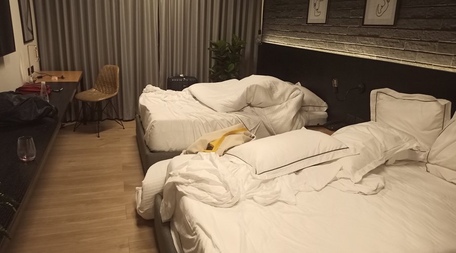foto del tercer dia de estancia, sin ninguna visita de personal de aseo, sino hasta el dia siguiente