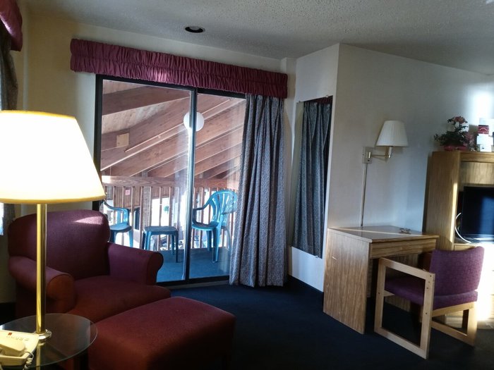 NEW MARTINSVILLE INN Updated 2023 Prices, Reviews (WV)