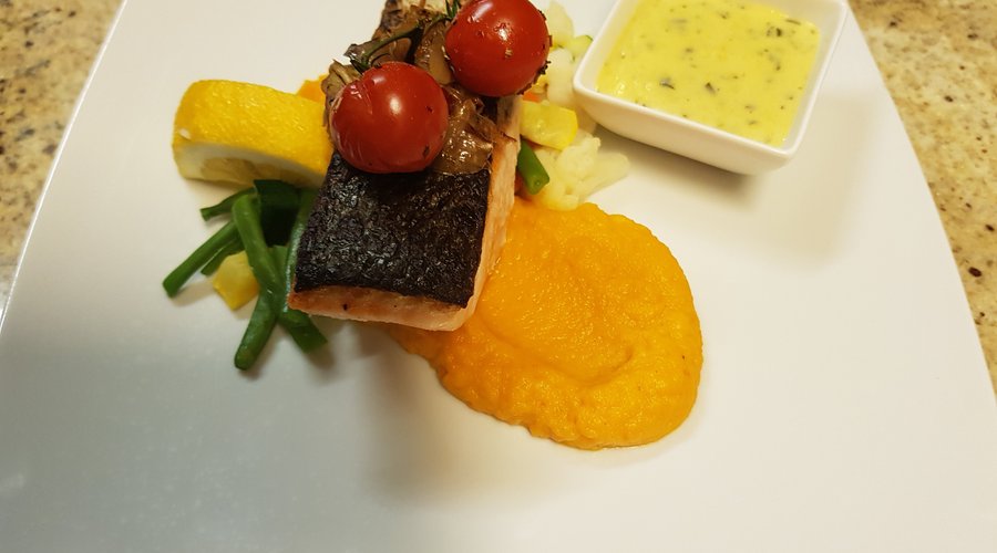 Filet de saumon, sauce béarnaise 😊