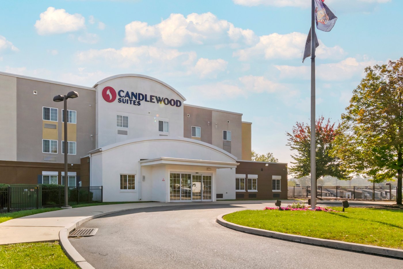 CANDLEWOOD SUITES READING, AN IHG HOTEL - Prices & Reviews (West