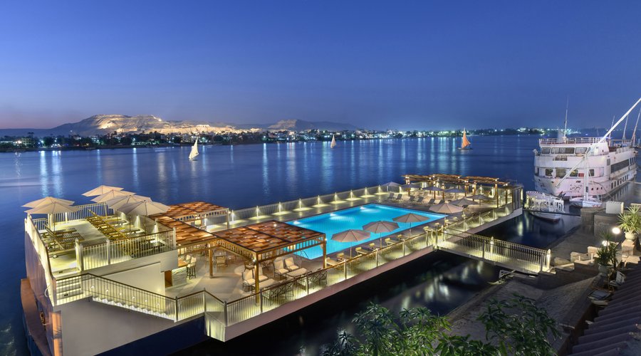 Outdoor Pool night view