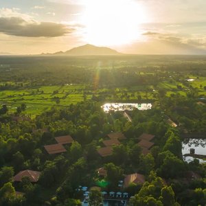 Farmhouse Resort & Spa in Sameakki Mean Chey District