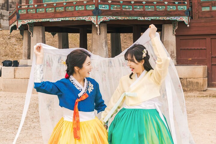 Wear hanbok clearance